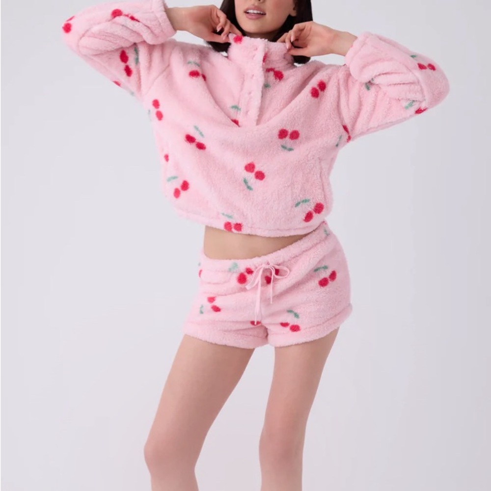 P.J. Salvage Pink Cherry Fleece Pajama Set Large Top Medium Bottom